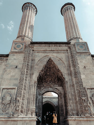 Çifte Minareli Medrese